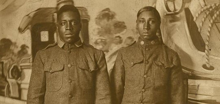 The Gladstone Collection of African American Photographs