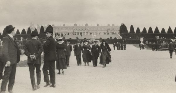 Proposed Constitution for the League of Nations is announced