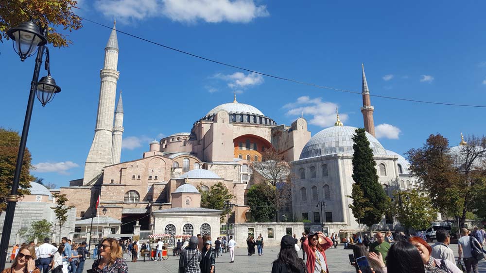 Outside view of the Hagia Sophia