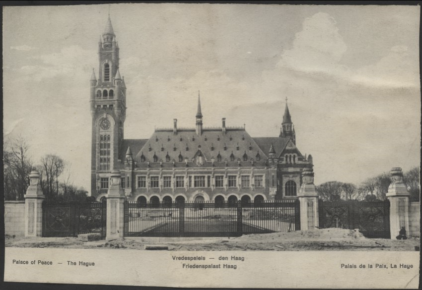 Black and white ink rendering of a European palace surrounded by manicured lawns.