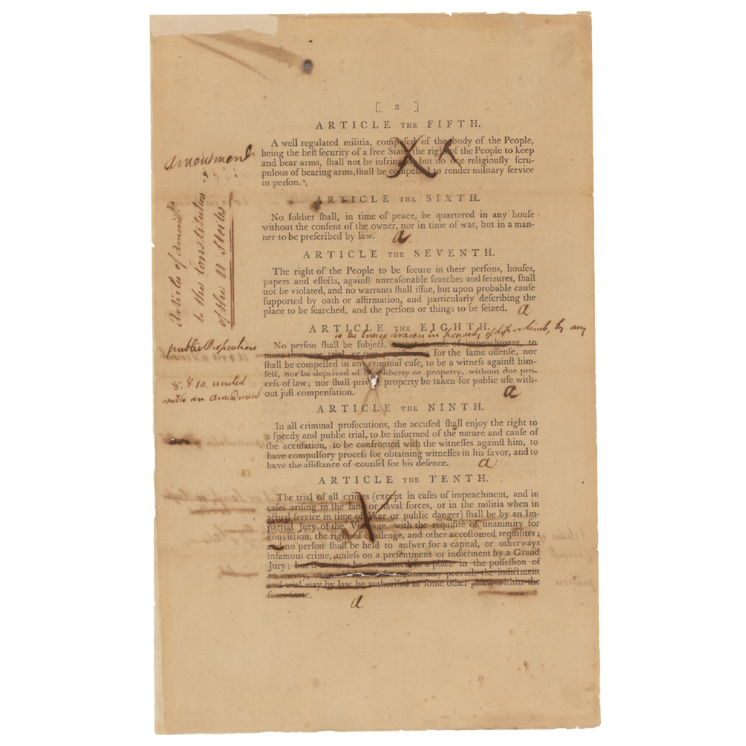 صورة ممسوحة ضوئياً لورقة مطبوعة ضيقة تحتوي على تعليقات مكتوبة بخط اليد داخل النص وفي الهوامش